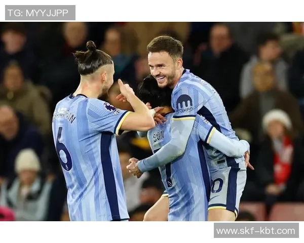 2020年热刺对南安普顿精彩比赛录像回顾与分析 2020年热刺对南安普顿精彩比赛录像回顾与分析