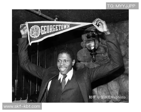 帕特里克尤因与奥尼尔的传奇对决:篮球历史上的巅峰之战 帕特里克尤因与奥尼尔的传奇对决:篮球历史上的巅峰之战