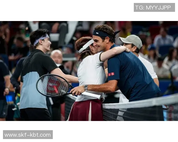 拉莫斯与费德勒在上海大师赛的精彩对决与赛后精彩点评 拉莫斯与费德勒在上海大师赛的精彩对决与赛后精彩点评